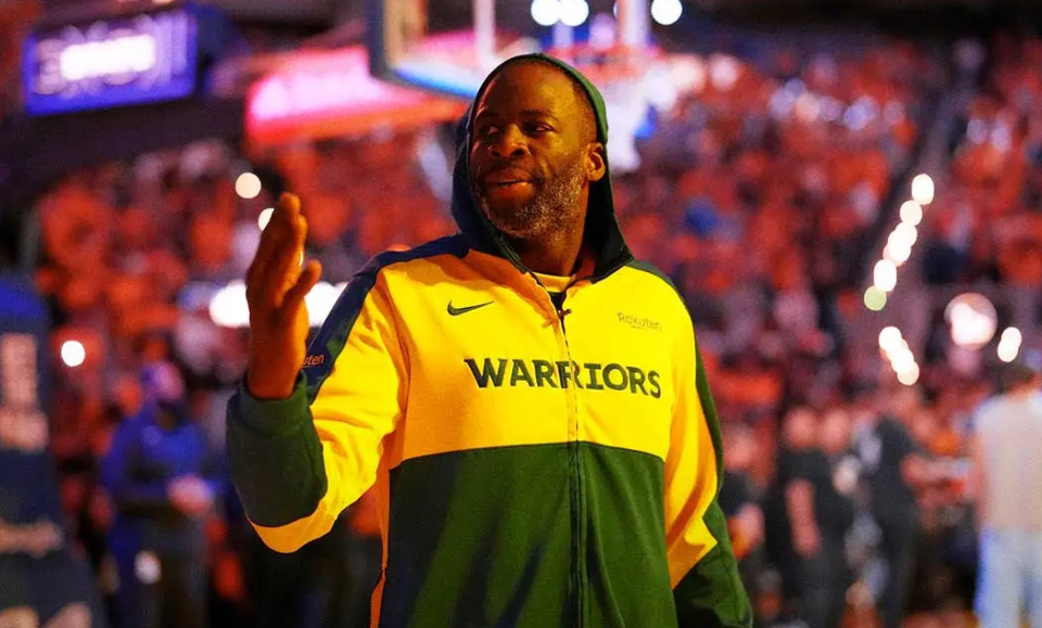 的画面点燃, 并拉拽了五 的画面点燃, 并拉拽了五