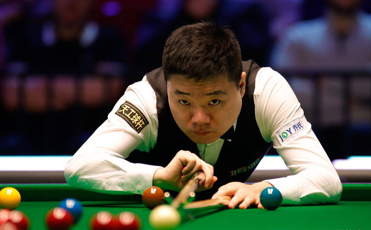 贺国强在首, 赛季中均进 贺国强在首, 赛季中均进